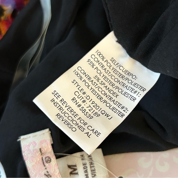 ❤️ SPEECHLESS Womens Black Floral Sleeveless Short Fit + Flare Dress Medium NWT - Picture 7 of 11